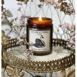 THE SWAN LAKE - Scented candle white glass - White flowers - 6 units minimum